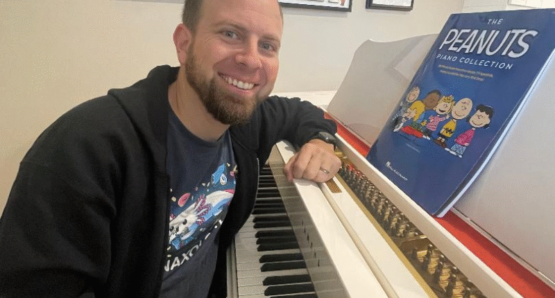 Sean Mendelson Shares the Legacy of “Peanuts” and a Message of Global Harmony on “Good News Broadcast” with Reverend Paul Sladkus
